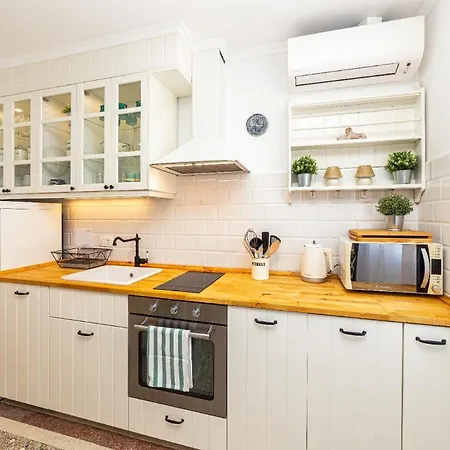 公寓 Ferienwohnung Fuer 4 Personen Ca 70 Qm In Split, Dalmatien Mitteldalmatien 斯普利特
