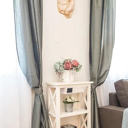 Ferienwohnung Fuer 4 Personen Ca 70 Qm In Split, Dalmatien Mitteldalmatien 公寓 *